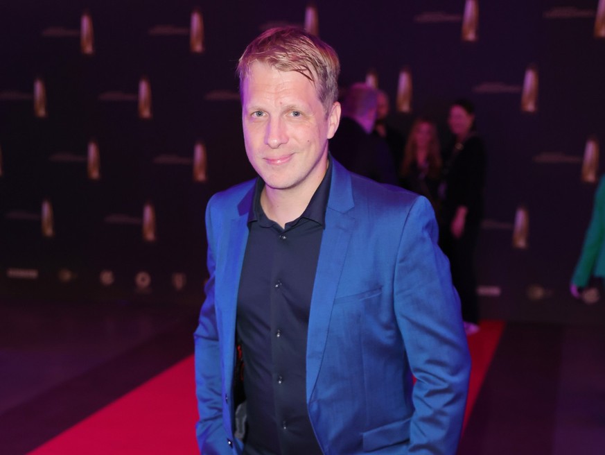 COLOGNE, GERMANY - SEPTEMBER 14: Oliver Pocher attends the German Television Award (Der Deutsche Fernsehpreis) at MMC Studios on September 14, 2022 in Cologne, Germany. (Photo by Justin Sammer/Getty I ...