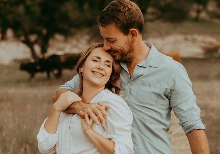 Anna und Gerald Heiser haben sich ein gemeinsames Leben in Namibia aufgebaut.