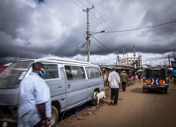 May 2, 2020, Nairobi, Kenya: A normally filled up business street of Kibera is seen empty during the Covid-19 Virus Pandemic Curfew. (Credit Image: © Donwilson Odhiambo/ZUMA Wire |
