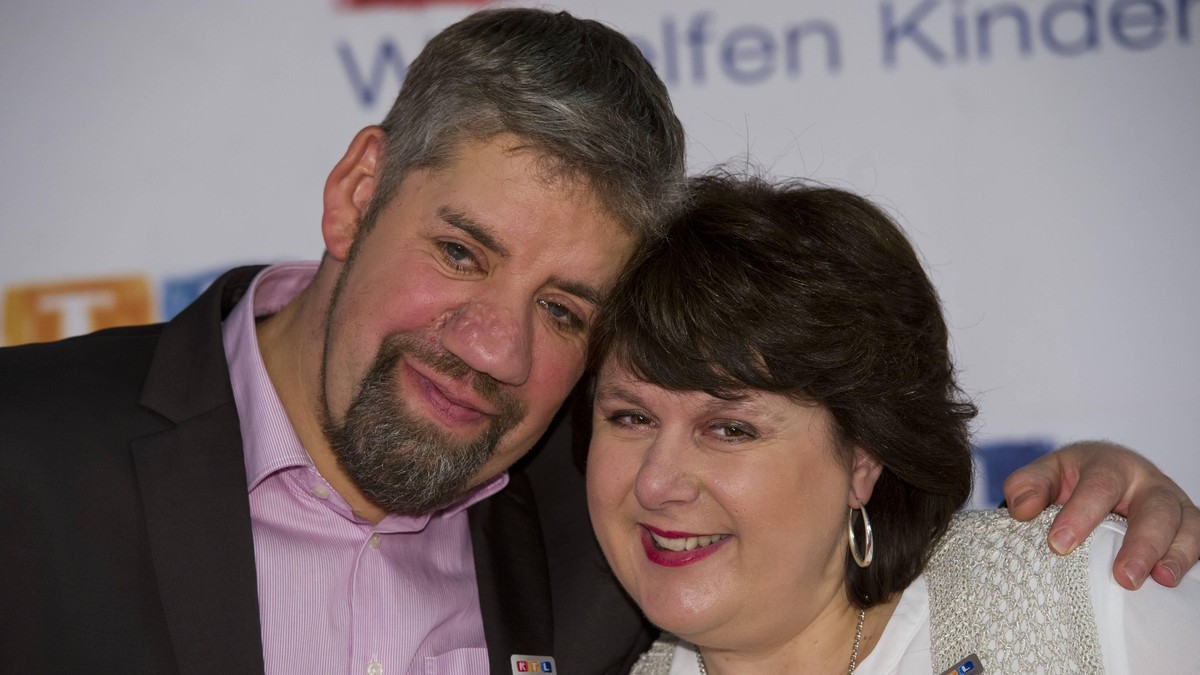 Uwe und Iris ABEL, Landwirt, Bauer sucht Frau , Portraet, Portr