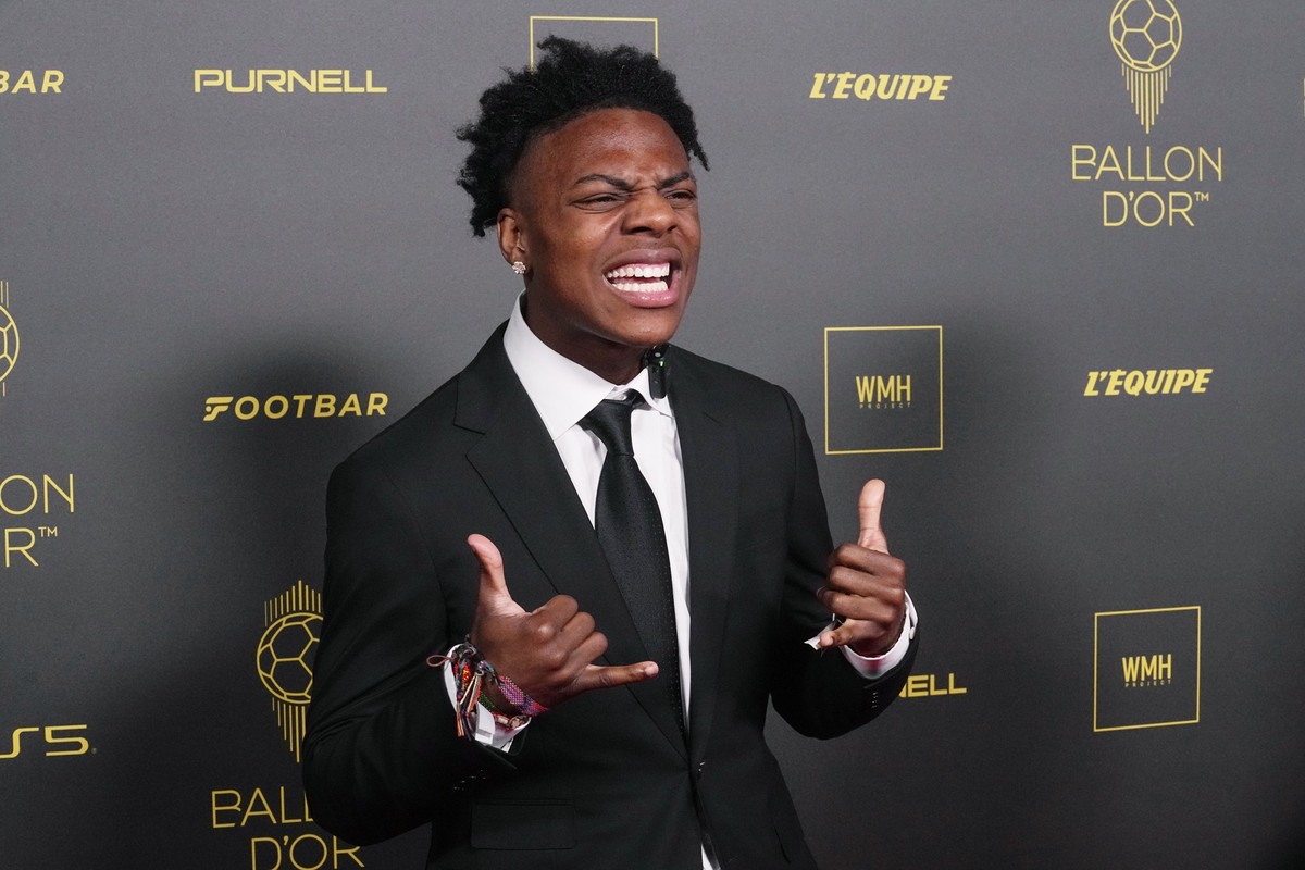 Online streamer Darren Jason Watkins Jr aka IShowSpeed poses for a picture prior the 67th Ballon d'Or (Golden Ball) award ceremony at Theatre du Chatelet in Paris, France, Monday, Oct. 30, 2023. ...