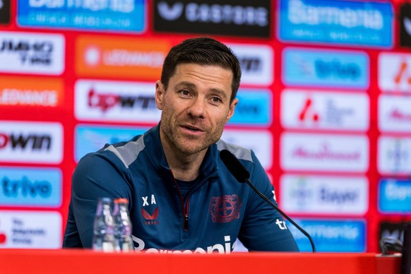 Pressekonferenz Bayer 04 Leverkusen 15.03.2024 Xabi Alonso Trainer Bayer 04 Leverkusen Pressekonferenz Bayer 04 Leverkusen, BayArena Leverkusen am 15.03.2024 *** Press conference Bayer 04 Leverkusen 1 ...