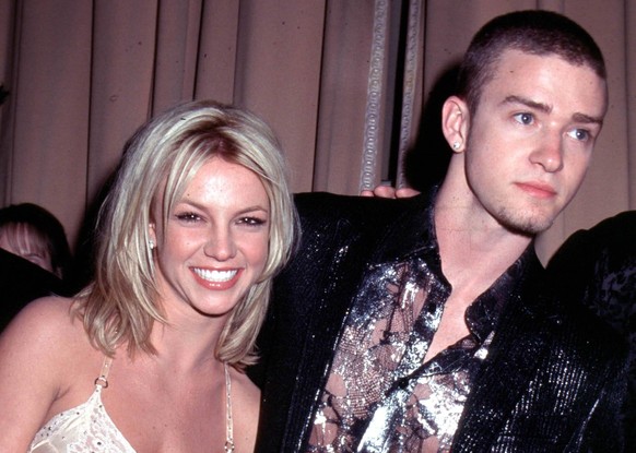 4/01/01 - California. Britney Spears &amp; Justin Timberlake.A Family Celebration 2001 At The Regent Beverly Wilshire Hotel PUBLICATIONxINxGERxSUIxAUTxONLY Copyright: x675535GlobexPhotos/MediaPunchx