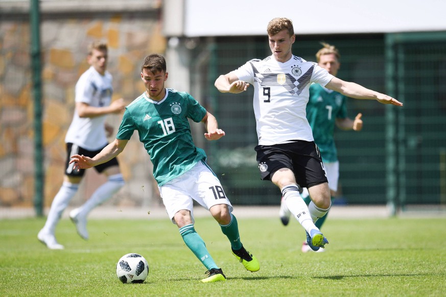 Timo Werner (r.) gilt im Sturm der Nationalmannschaft als gesetzt. Gegen die U20 traf er nicht