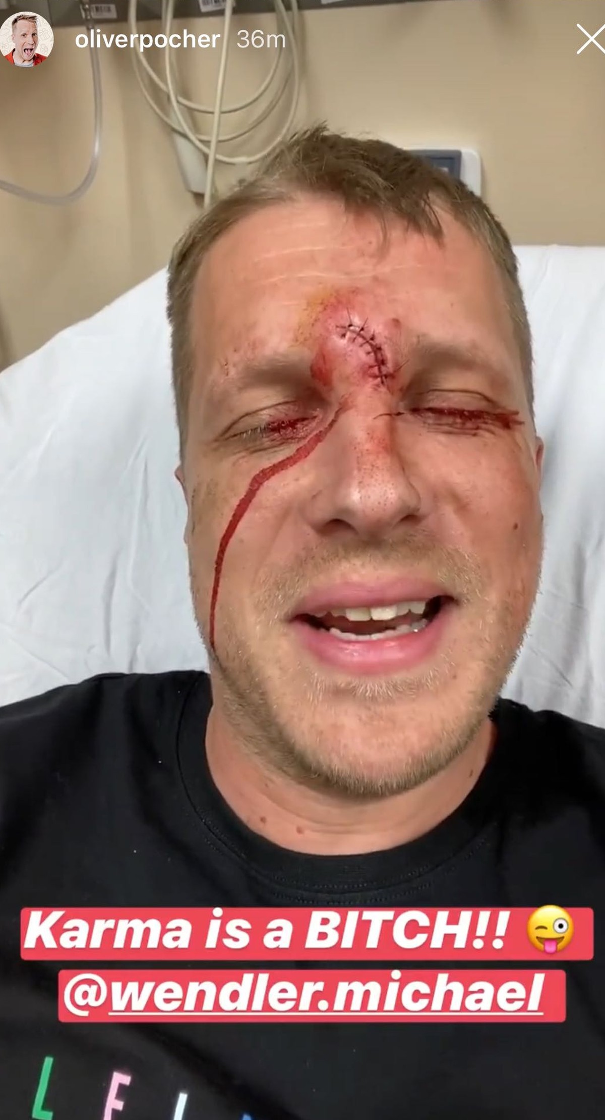 Oliver Pocher: Der 42-Jährige sendet vom Krankenhaus heraus Grüße an den Wendler.