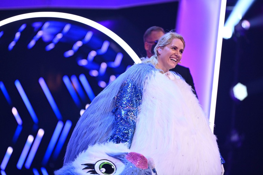 Judith Rakers verblüffte das Rateteam bei &quot;The Masked Singer&quot; als Küken.