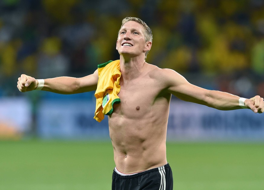 FUSSBALL WM 2014 HALBFINALE Brasilien 1-7 Deutschland 08.07.2014 JUBEL; Bastian Schweinsteiger (Deutschland) nach dem Abpfiff PUBLICATIONxNOTxINxAUTxSUIxITA

Football World Cup 2014 Semi-finals Braz ...