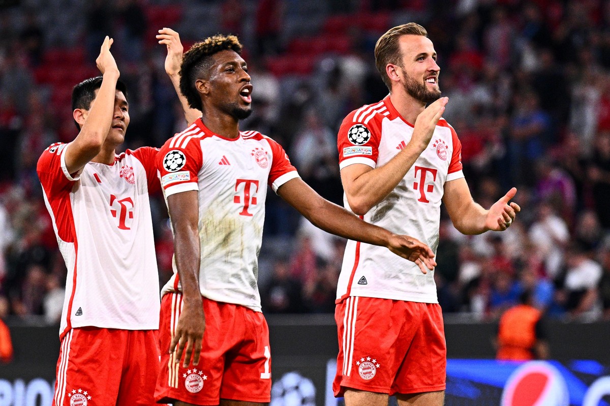 20.09.2023, Bayern, München: Fußball, Champions League, FC Bayern München - Manchester United, Gruppenphase, Gruppe A, 1. Spieltag, Allianz Arena, Bayerns Min-Jae Kim (l-r), Kingsley Coman und Harry K ...