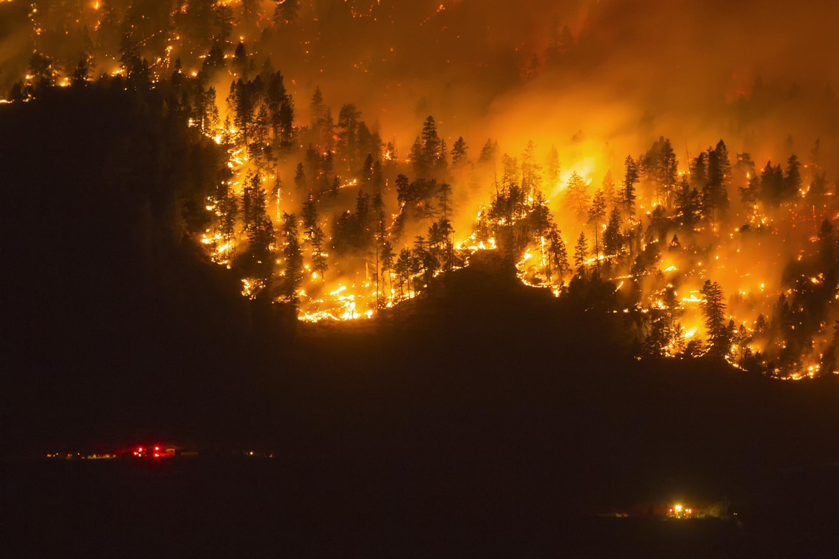 Die Landschaft in Kanada ist voller leicht entflammbarer Wälder.