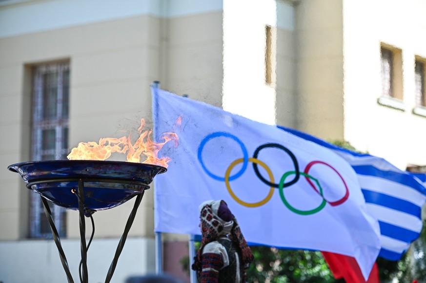 Torch Relay For The Paris 2024 Olympic Games, Olympische Spiele, Olympia, OS The Paris 2024 Torch Relay is taking place in Nafplio, the first capital of Greece, on April 17, 2024, in Nafplio, Greece.  ...
