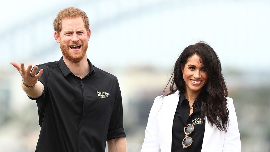 Sollten Harry und Meghan aus dem royalen Haushalt "aussortiert" werden?