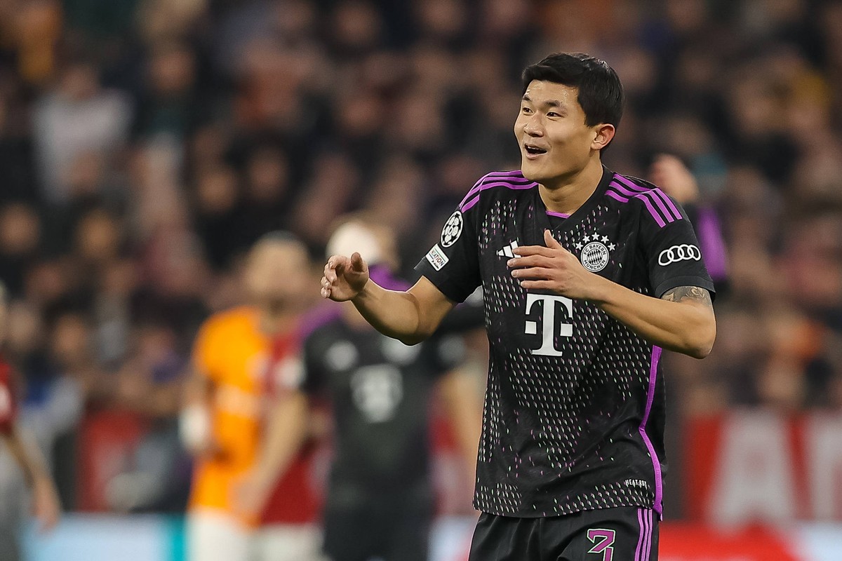Germany, Muenchen, 08.11.2023, Allianz Arena, FC Bayern Muenchen vs Galatasaray - UEFA Champions League 2023/2024 - Group A, Min-jae Kim FC Bayern Muenchen gestures Munich Allianz Arena Germany *** Ge ...