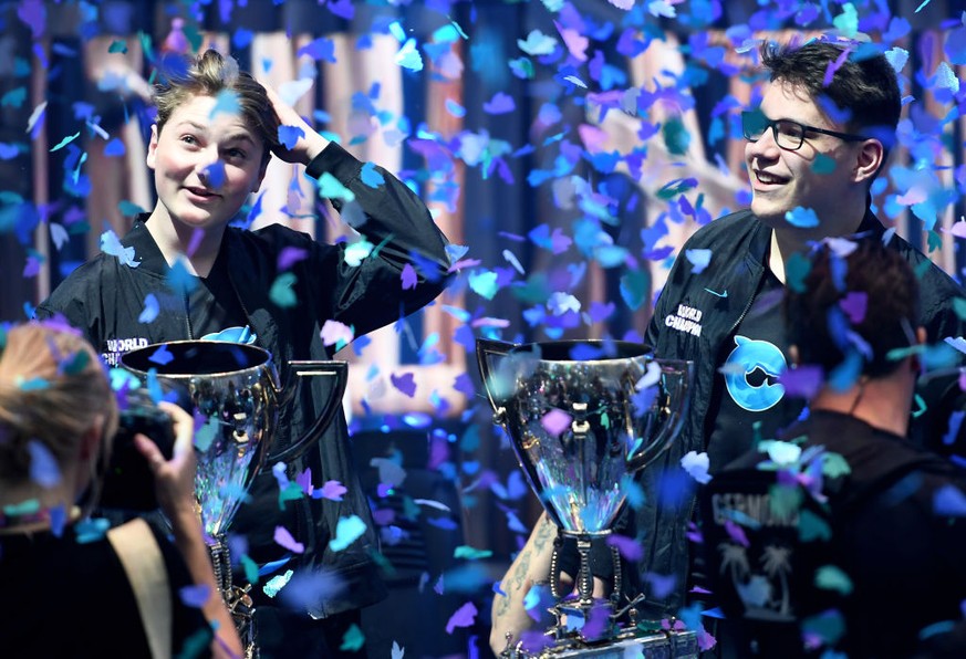 NEW YORK, NEW YORK - JULY 27: Emil &quot;Nyhrox&quot; Bergquist Pedersen (L) and Thomas &quot;Aqua&quot; Arnould (R) react after winning the Duos competition during day two of the Fortnite World Cup F ...