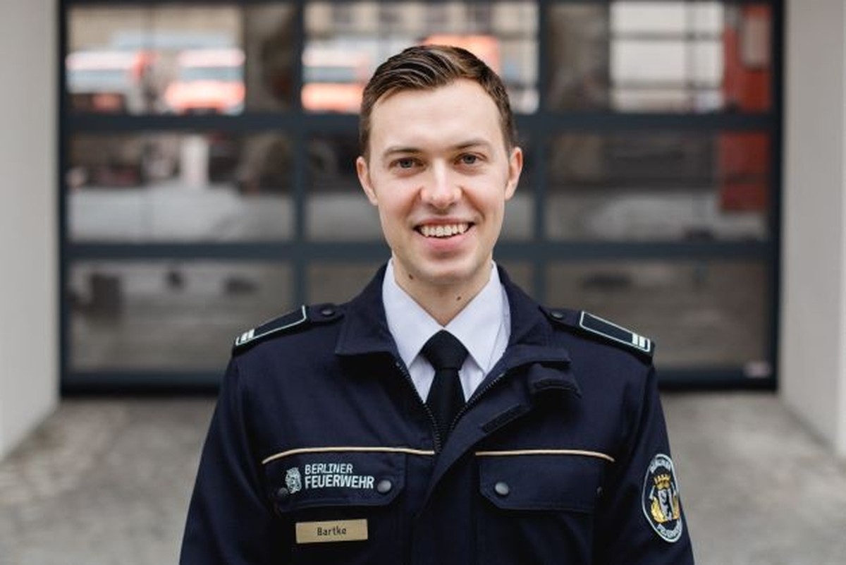 Kevin Bartke arbeitet bei der Berliner Feuerwehr.