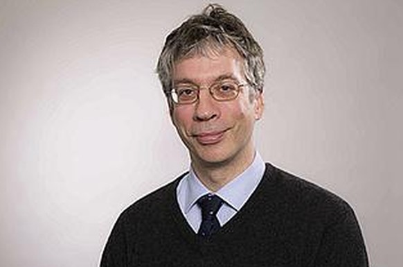 Epidemiologe Prof. Timo Ulrichs von der Akkon Hochschule für Humanwissenschaften in Berlin