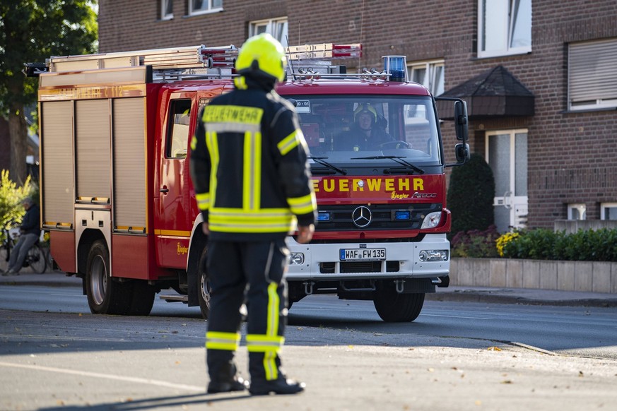 Wegen Personalmangel geraten die Rettungskräfte der Feuerwehr in Deutschland zunehmend selbst in eine Notlage (Symbolbild).