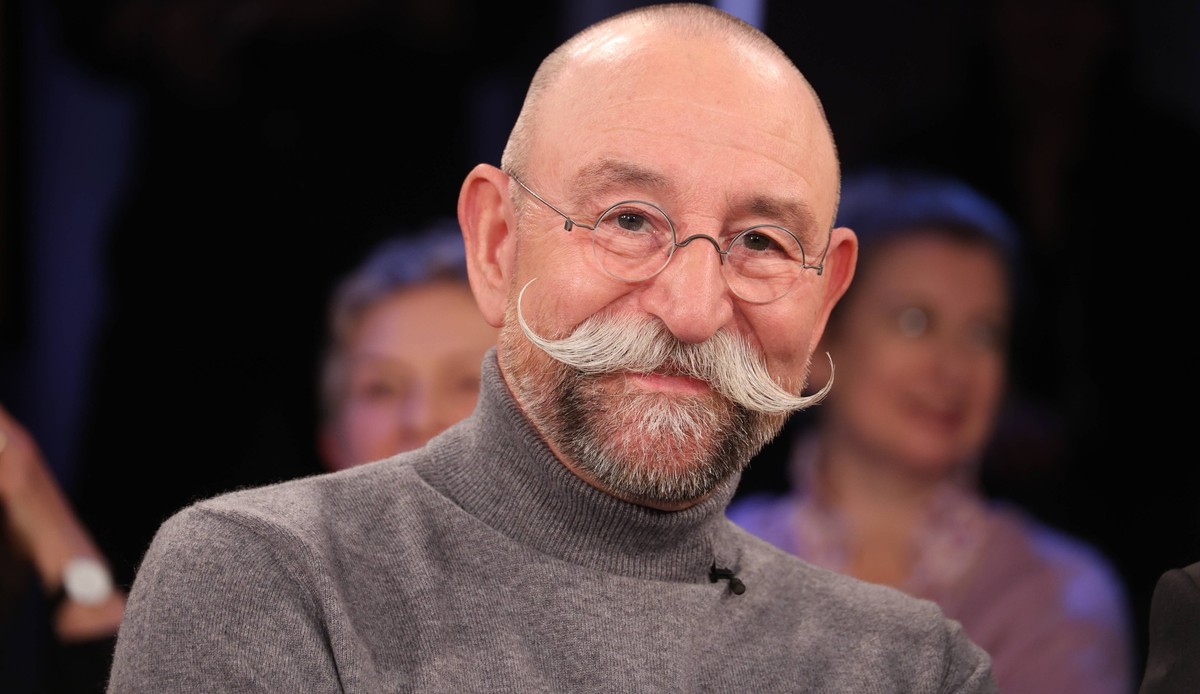 Horst Lichter zu Gast in der NDR Talk Show, Fototermin am 1.11.2024 im Fernsehstudio Hamburg Lokstedt vor der Sendung im 3. Programm des NDR Fernsehen *** Horst Lichter as a guest on the NDR Talk Show ...