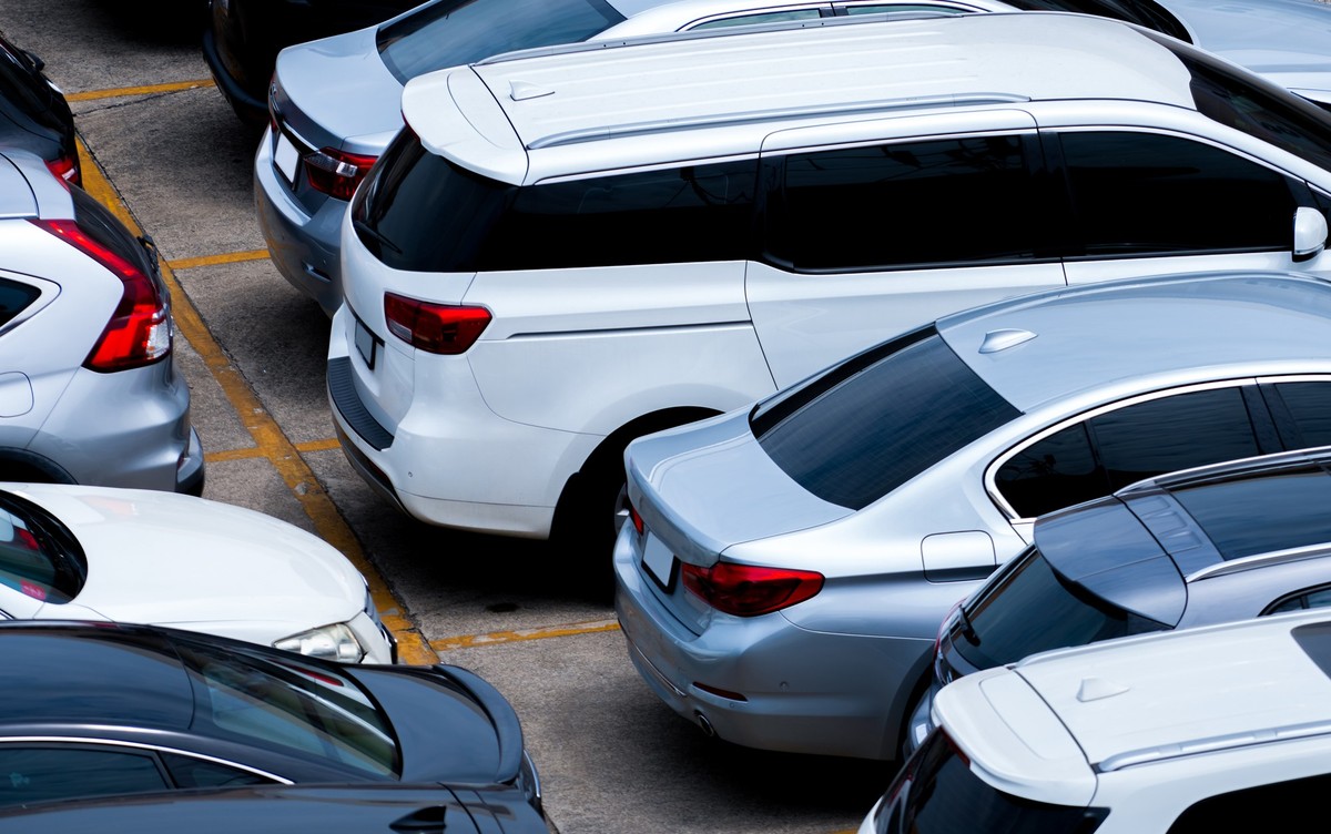 Umso größer die Autos werden, umso weniger Platz gibt es in den Innenstädten.