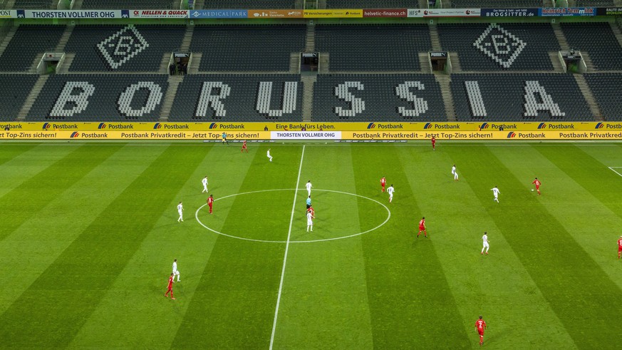 Spielszene, leere Zuschauerraenge, erstes Geisterspiel der Bundesliga wegen der Coronavirus-Epidemie, Fussball, 2019/2020, Borussia Moenchengladbach vs. 1. FC Koeln 2-1 Erstes Geisterspiel der Bundesl ...