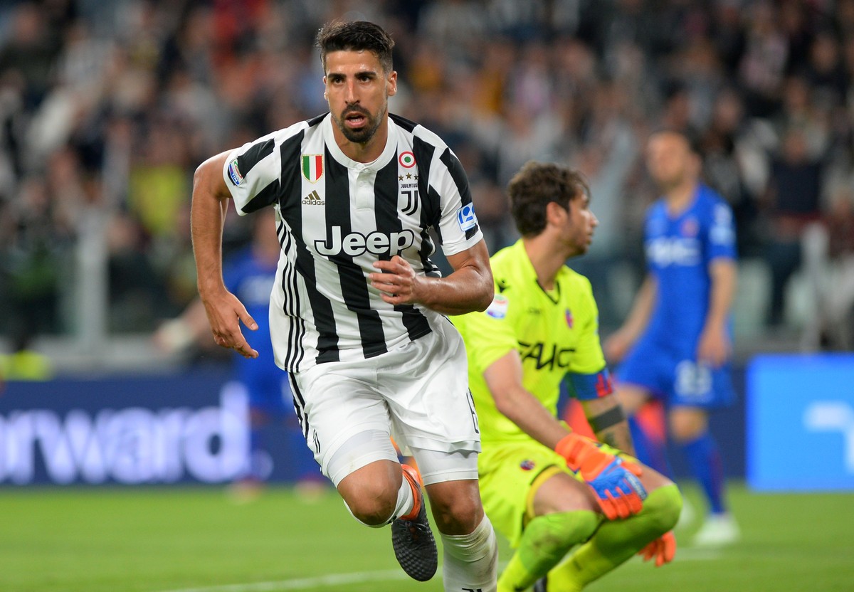 Soccer Football - Serie A - Juventus vs Bologna - Allianz Stadium, Turin, Italy - May 5, 2018 Juventus' Sami Khedira celebrates scoring their second goal REUTERS/Massimo Pinca
