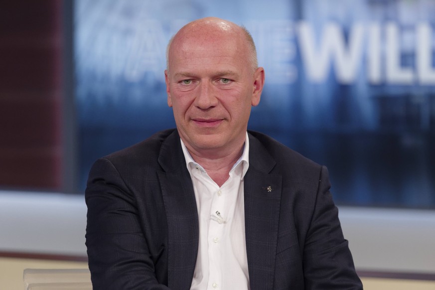 Kai Wegner bei Anne Will 2023-07-09 - Deutschland, Berlin - Kai Wegner CDU, Regierender Bürgermeister von Berlin, zu Gast bei Anne Will im Ersten. Thema des ARD-Polittalks: Nächster Ampelstreit - Wie  ...