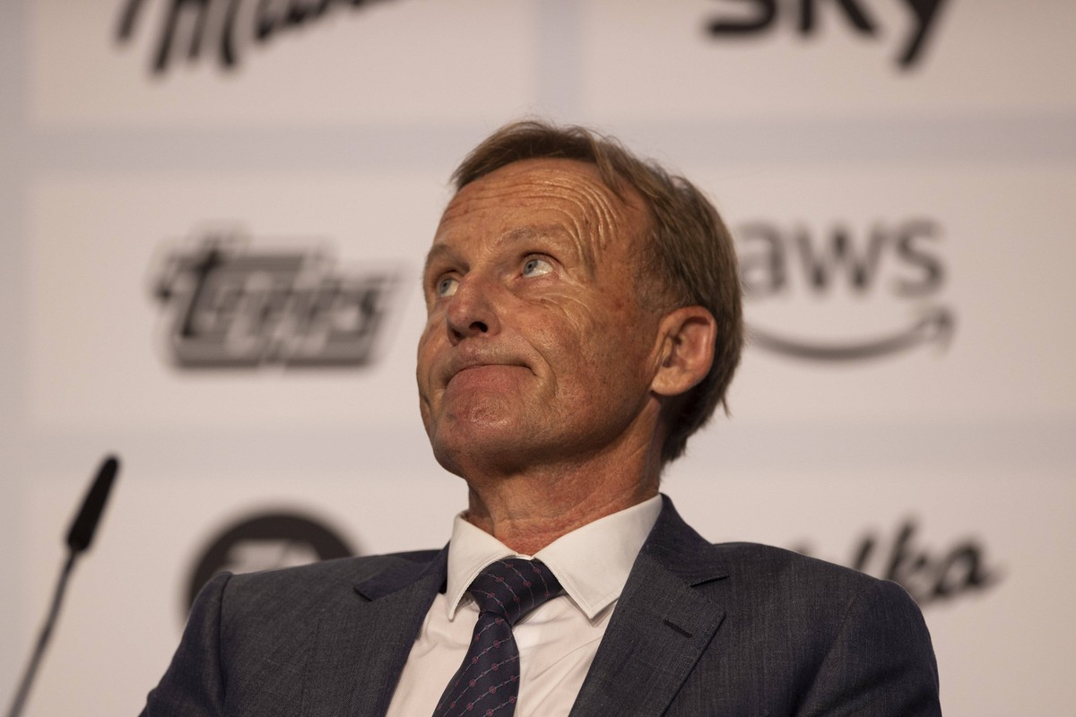 Generalversammlung der Deutschen Fu�ball Liga DFL am 17.08.2022 in Dortmund Brackel Nordrhein-Westfalen. Hans-Joachim Watzke 1. stellvertretender Sprecher des Pr�sidiums der Deutschen Fu�ball Liga ste ...