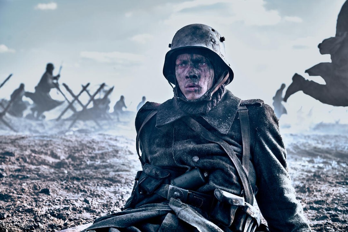 Die neue Film-Adaption zu "Im Westen nichts Neues" steht auf Platz eins der Netflix-Charts.