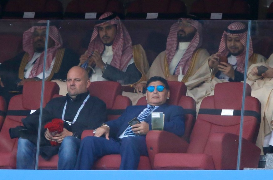 "Mutter, der Mann mit dem Koks ist da" – 20 absurde Momente zum WM-Start
