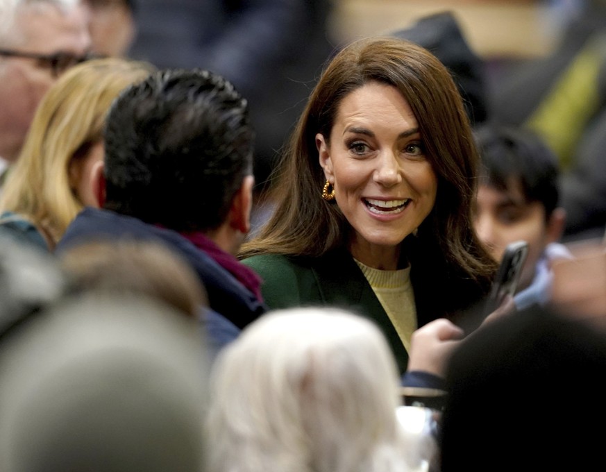 Britain&#039;s Kate, Princess of Wales visits Kirkgate Market in Leeds, England, Tuesday Jan. 31, 2023, to meet vendors and members of the public. (Owen Humphreys/PA via AP)