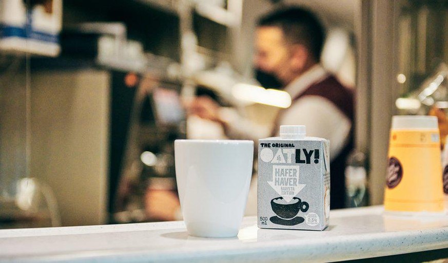 Jetzt gibt es Cappucchino und Latte Macchiato in der Bahn auch vegan.