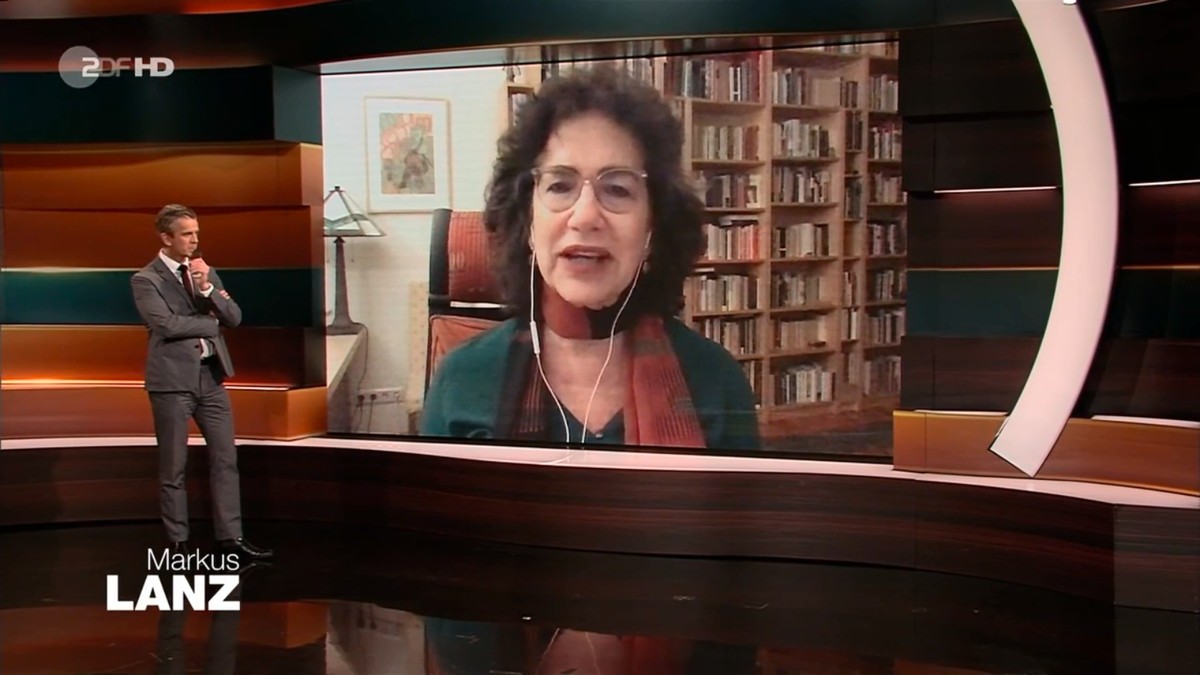 Die Philosophin Susan Neiman spricht mit Markus Lanz über die Ereignisse in den USA.