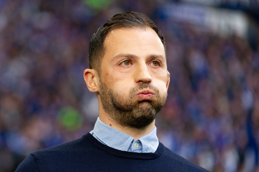 Gelsenkirchen, Germany 02.03.2019, 1. Bundesliga, 24. Spieltag, FC Schalke 04 - Fortuna Duesseldorf, Trainer Domenico Tedesco (S04) enttaeuscht, Enttaeuschung ( DeFodi053 *** Gelsenkirchen Germany 02  ...