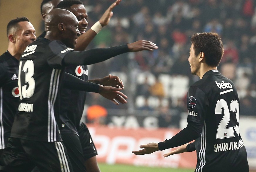 Besiktas players celebrates for Shinji Kagawa s goal during the Turkish Super League football match between Antalyaspor and Besiktas at Antalya Stadium in Antalya , Turkey on February 03 , 2019. PUBLI ...