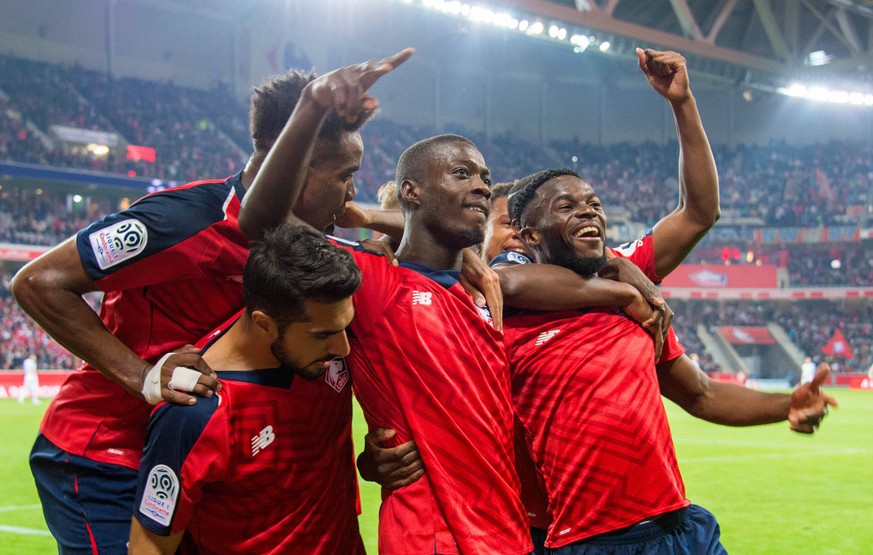 But de Nicolas Pepe ( LOSC ) - Joie des joueurs de l equipe LOSC FOOTBALL : Lille OSC vs Olympique de Marseille - Ligue 1 - Lille - 30/09/2018 FedericoPestellini/Panoramic PUBLICATIONxNOTxINxFRAxITAxB ...