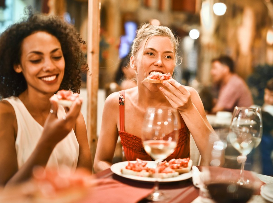 Frauen achten eher auf eine vegetarische oder vegane Ernährungsweise.