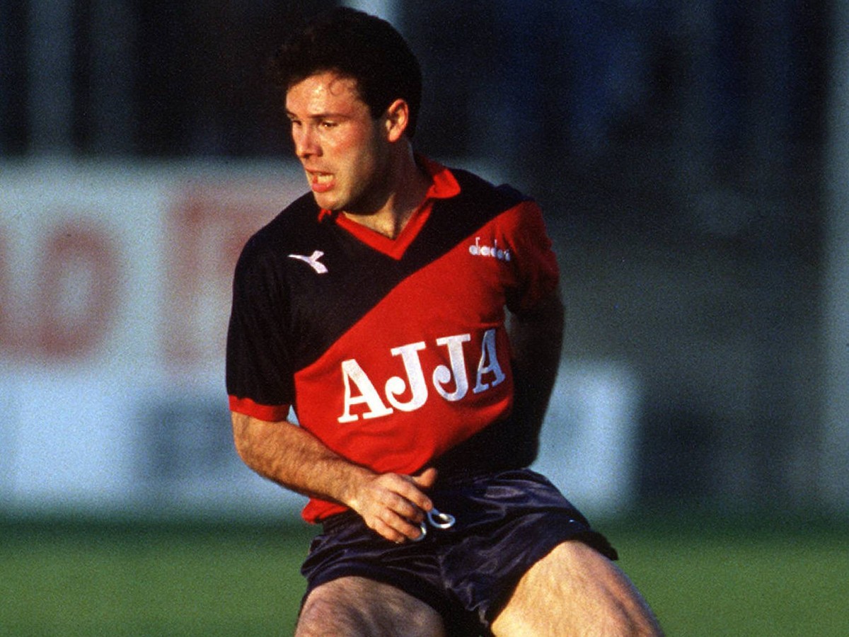 Bosman im Trikot des RFC Lüttich.