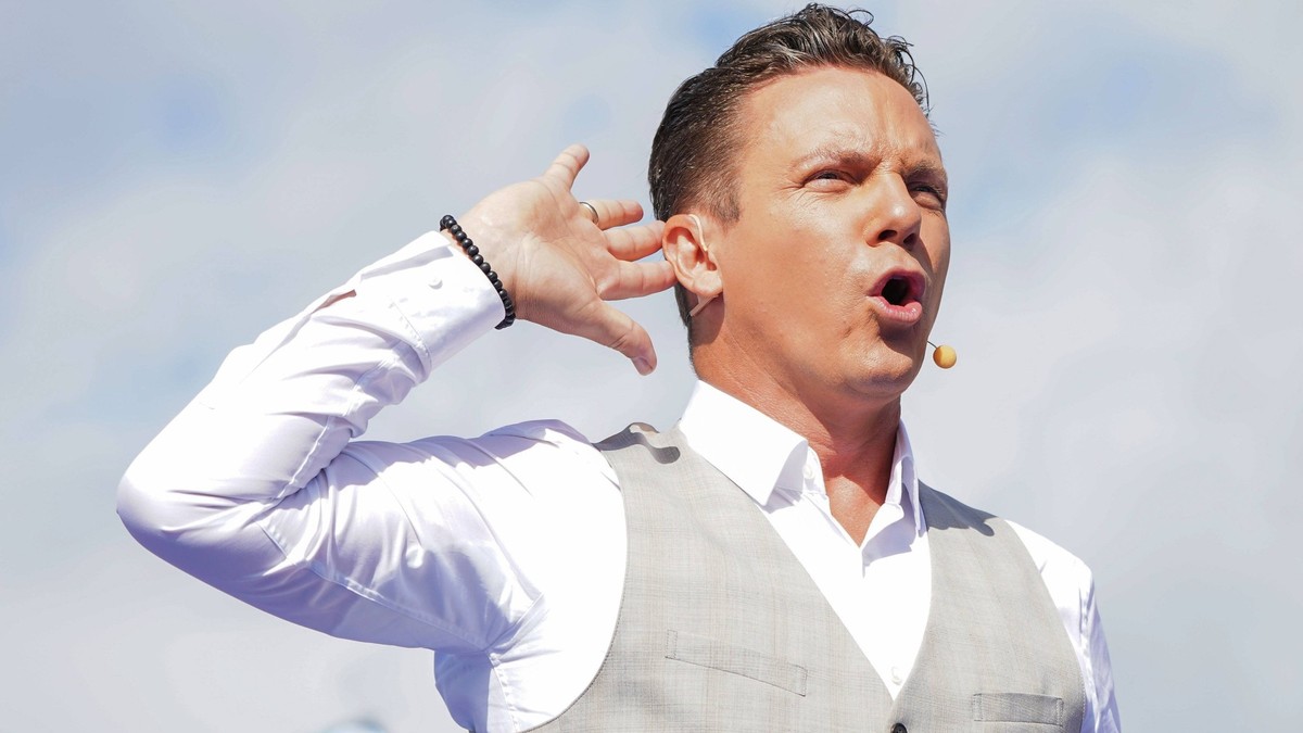 ARD Live Unterhaltungsshow Immer wieder sonntags - Staffel 5, weiterhin nur vor 400 Livebesuchern Stefan Mross / ARD Live Unterhaltungsshow Immer wieder sonntags - Staffel 5, weiterhin nur vor 400 Liv ...