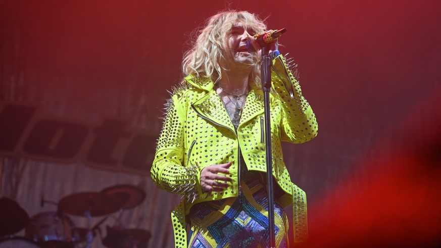 21.07.2023, Niedersachsen, Nordholz: Der Sänger Bill Kaulitz tritt mit seiner Band «Tokio Hotel» beim Deichbrand Festival auf. Foto: Lars Penning (/dpa +++ dpa-Bildfunk +++