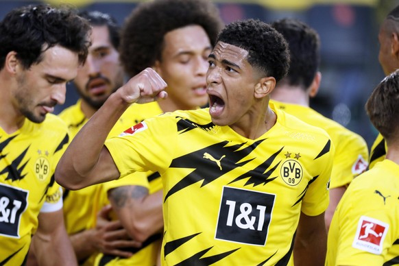 BELLINGHAM Jude Team BVB Jubelt nach Tor von REYNA Giovanni Fussball Bundesliga Saison 2020-2021 Spiel BVB - Borussia Moenchengladbach 3 : 0 am 19. September in Dortmund DFL REGULATIONS PROHIBIT ANY U ...