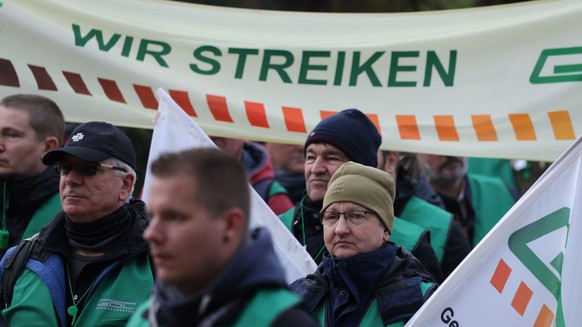 Die Gewerkschaft GDL der Deutschen Bahn will mit Warnstreiks ihre Forderungen durchsetzen.
