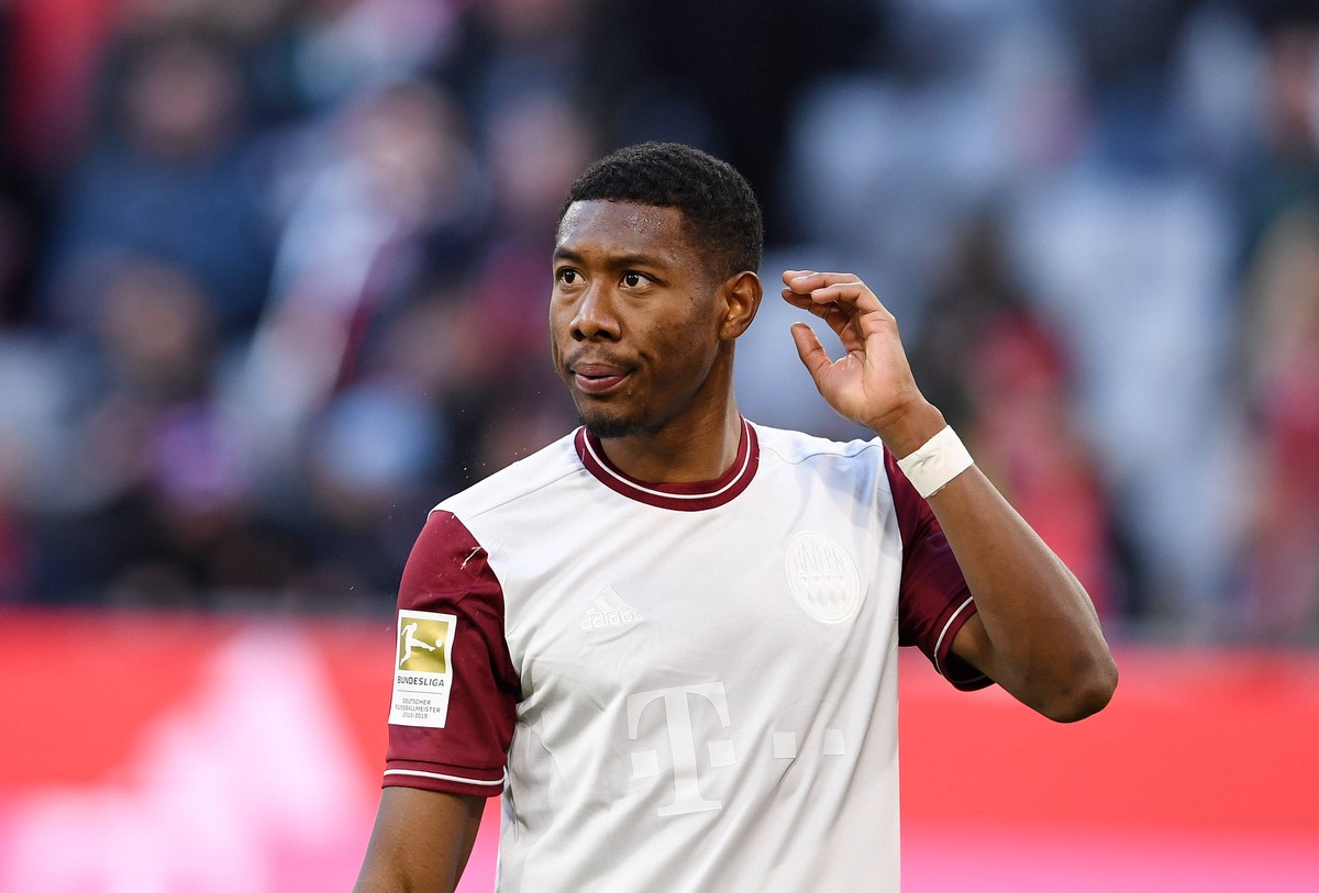 Fussball 1. Bundesliga Saison 2019/2020 23. Spieltag FC Bayern Muenchen - FC Augsburg 08.03.2020 David Alaba FC Bayern Muenchen *** Football 1 Bundesliga Season 2019 2020 23 Matchday FC Bayern Munich ...