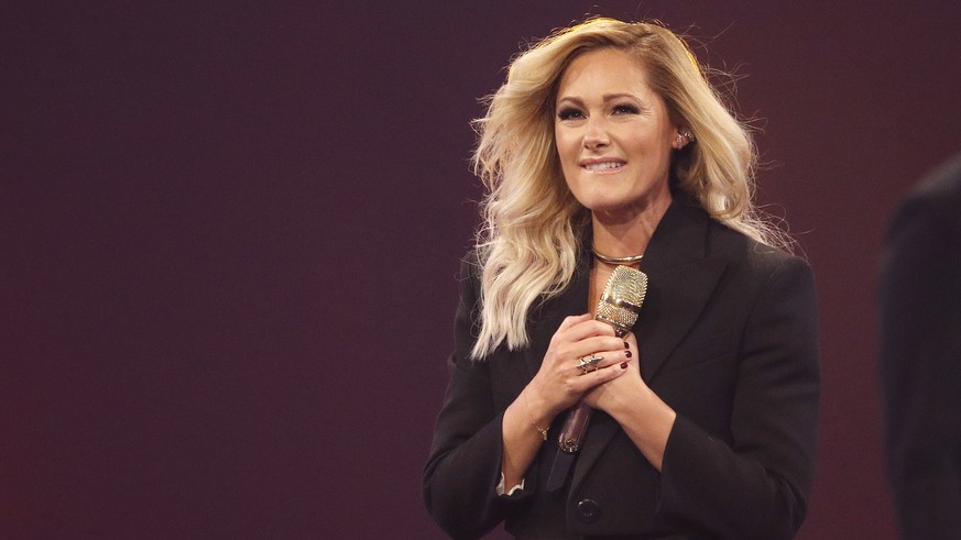 02.11.2019, Westfalenhalle, Dortmund, Florian Silbereisen praesentiert die TV-Schlagershow des Jahres, im Bild Helene Fischer Schlagerbooom 2019 Alles funkelt Alles glitzert *** 02 11 2019, Westfalenh ...