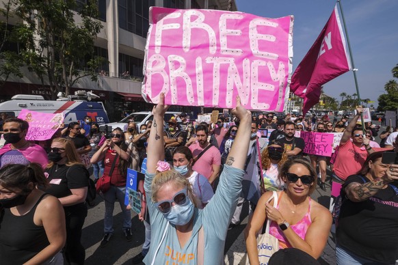 September 29, 2021, Los Angeles, California, USA: Supporters of Britney Spears take part in a rally outside the Stanley Mosk Courthouse Wednesday, Sept. 29, 2021, in Los Angeles. A Los Angeles judge w ...