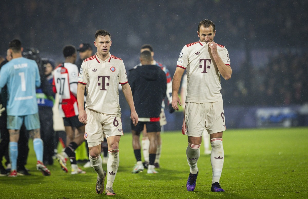 Rotterdam, Netherlands. 22nd Jan 2025. Joshua Kimmich FCB Harry Kane FCB Feyenoord Rotterdam - FC Bayern Munich Feyenoord Rotterdam - FC Bayern M