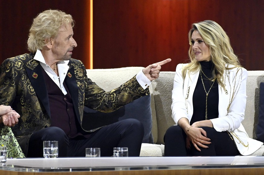 Thomas Gottschalk und Helene Fischer in der ZDF-Unterhaltungsshow Wetten, dass.. live aus der Messehalle. N