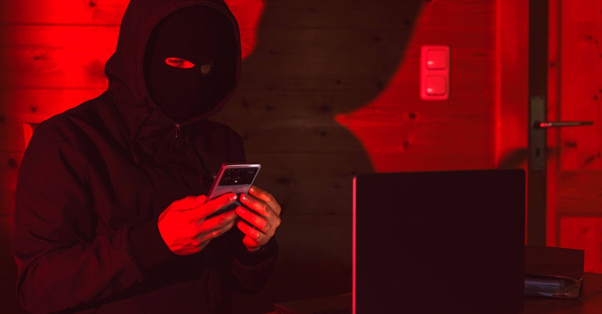 SMS-Betrug: Smishing verschafft Betrügern Luxusleben