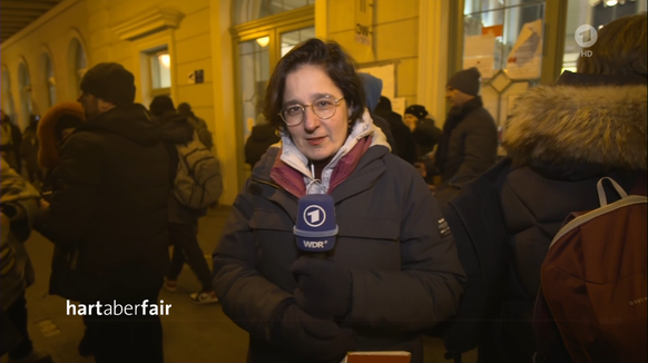 Weltspiegel-Moderatorin Isabel Schayani berichtet von den Ukraine-Flüchtlingen an der ukrainisch-polnischen Grenze.