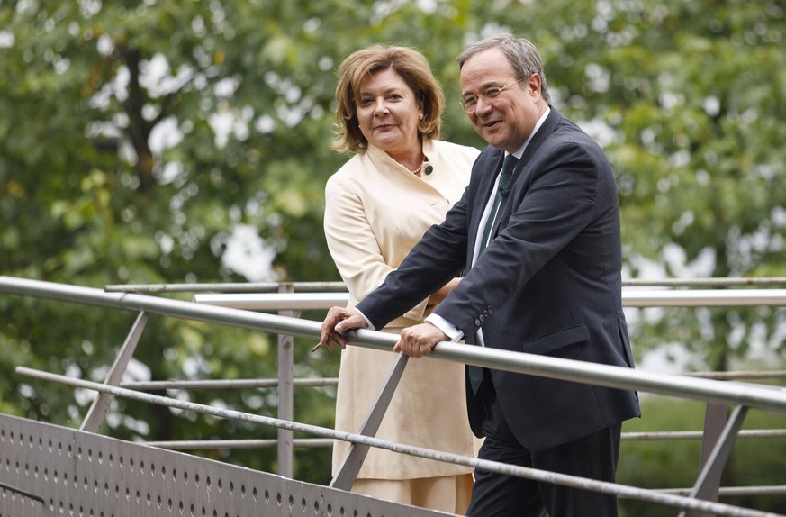 Armin Laschet mit Ehefrau Susanne Laschet bei der Verleihung des Staatspreises des Landes Nordrhein-Westfalen 2019 an Klaus Töpfer im WCCB. Bonn, 16.09.2019 *** Armin Laschet with wife Susanne Laschet ...