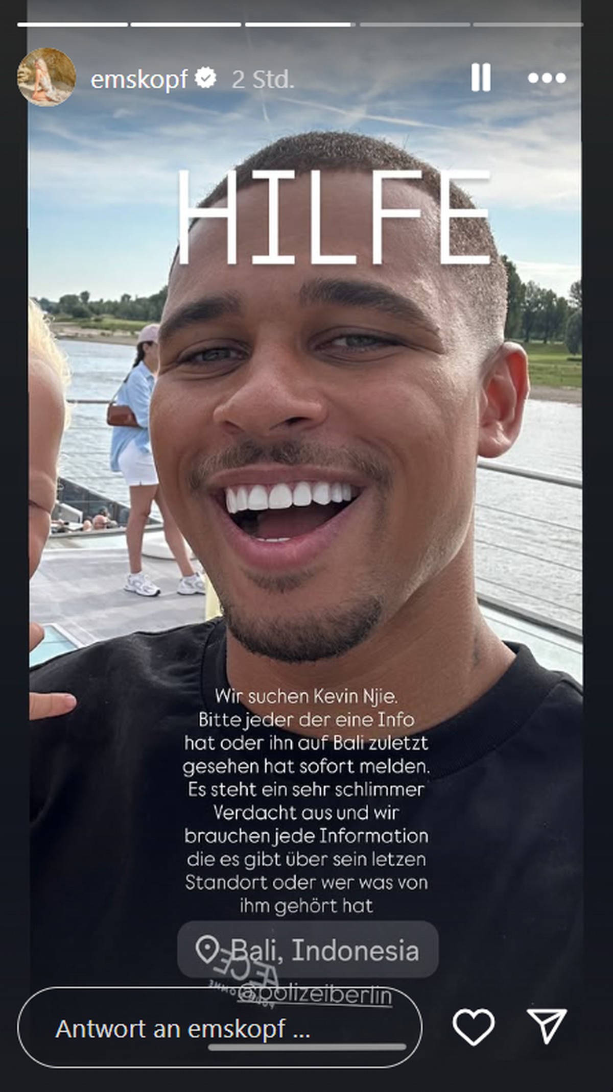 Emely Hüffer wendet sich an ihre Community.