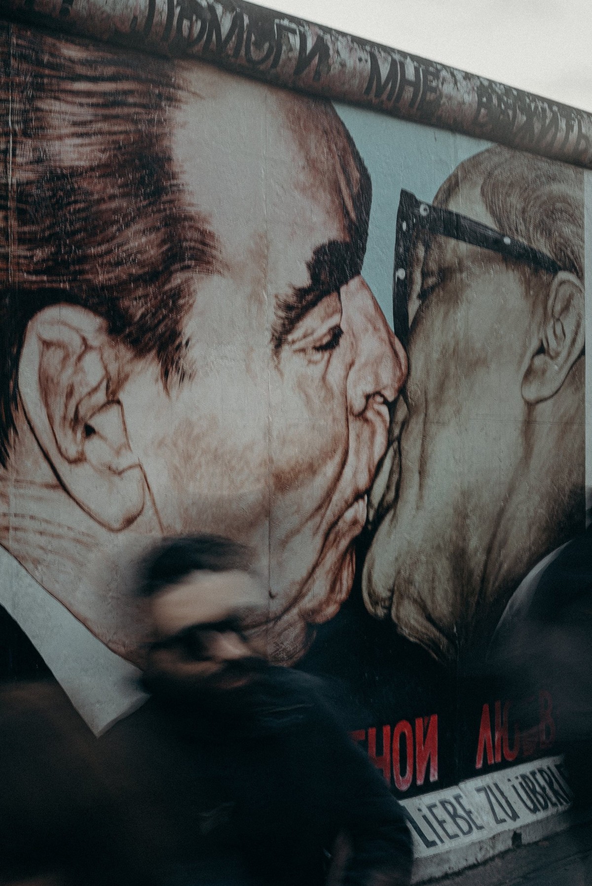 Es gibt wenige Städte auf der Welt, die die Geschichte so sehr atmen wie Berlin.